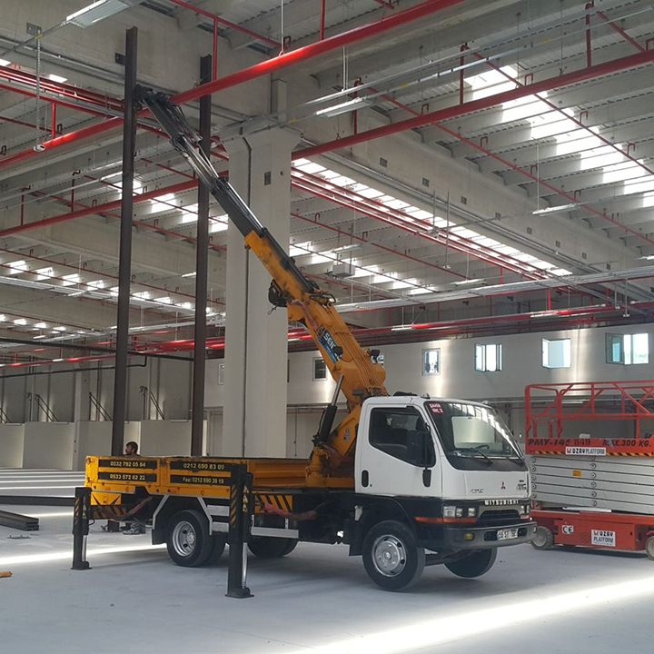 6 TON HIAB VİNÇ