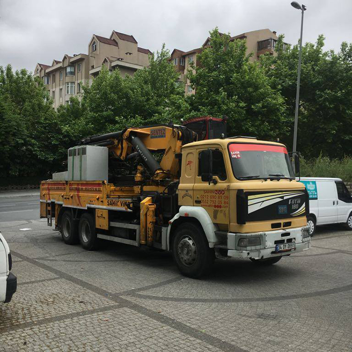 30 TON HIAB VİNÇ